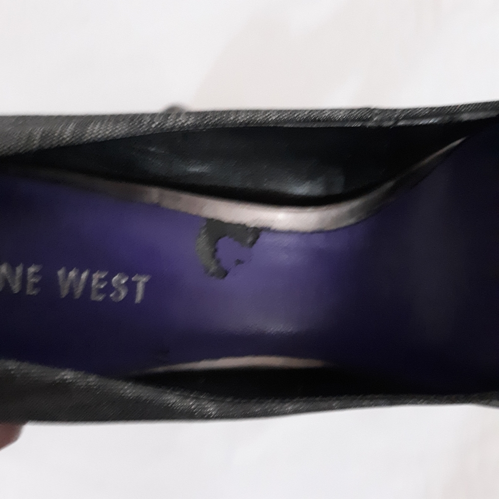 Nine West Women's High Heel Pumps - Picture 6 of 6